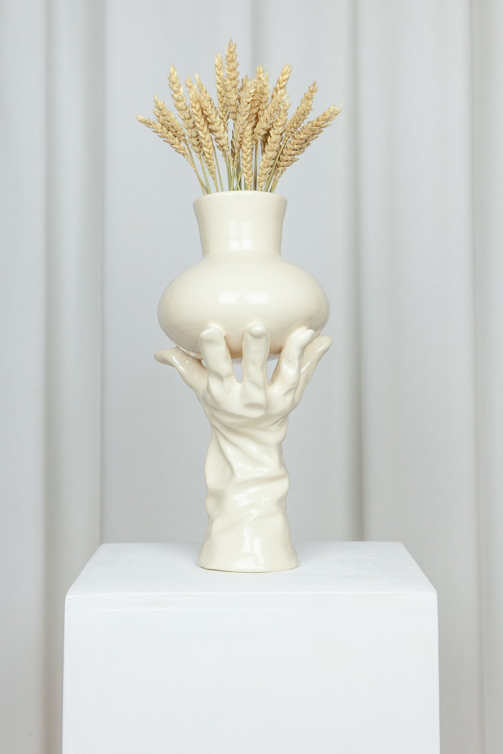 Glovy Vase